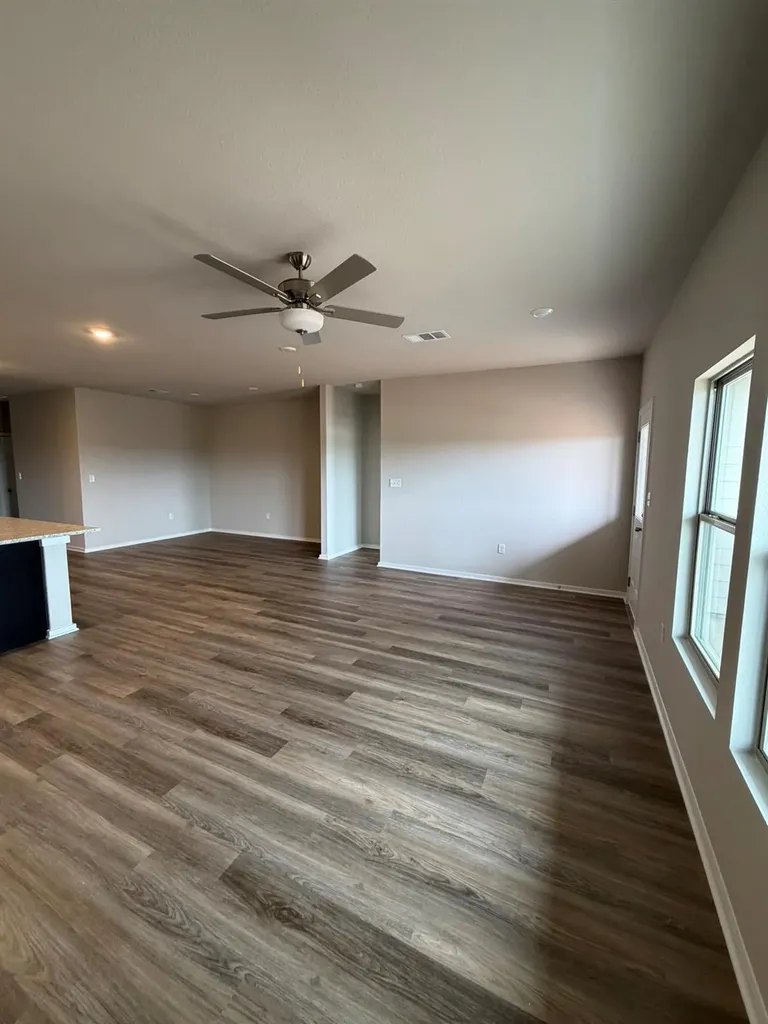 25533 Flora Bella Lane Elgin TX 78621
