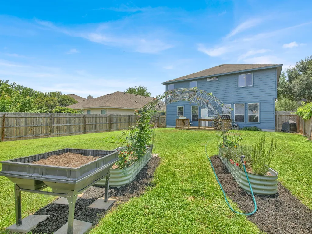 12716 Paloma Blanca Way Del Valle TX 78617