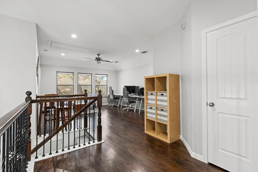 2528 Thunder Horse Leander TX 78641