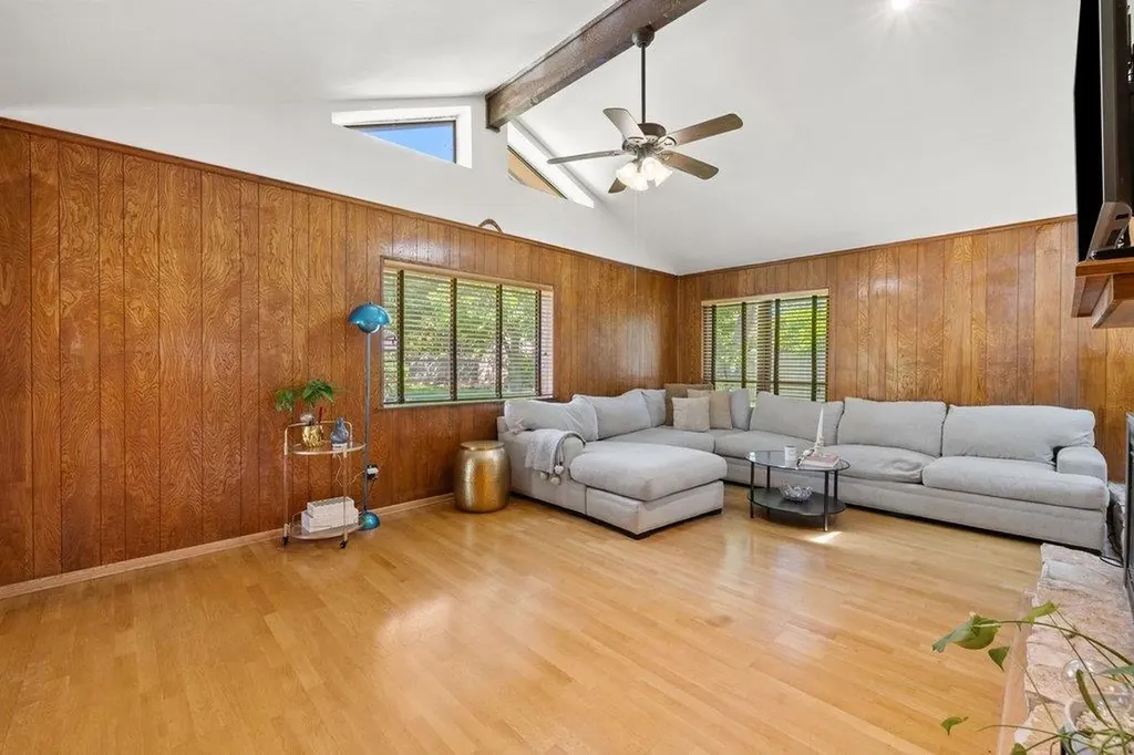 4602 Indian Wells Drive Austin TX 78747