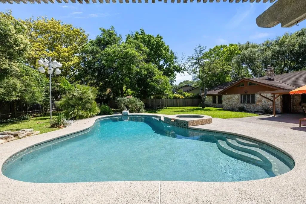 4602 Indian Wells Drive Austin TX 78747