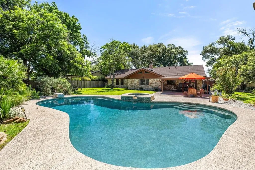 4602 Indian Wells Drive Austin TX 78747
