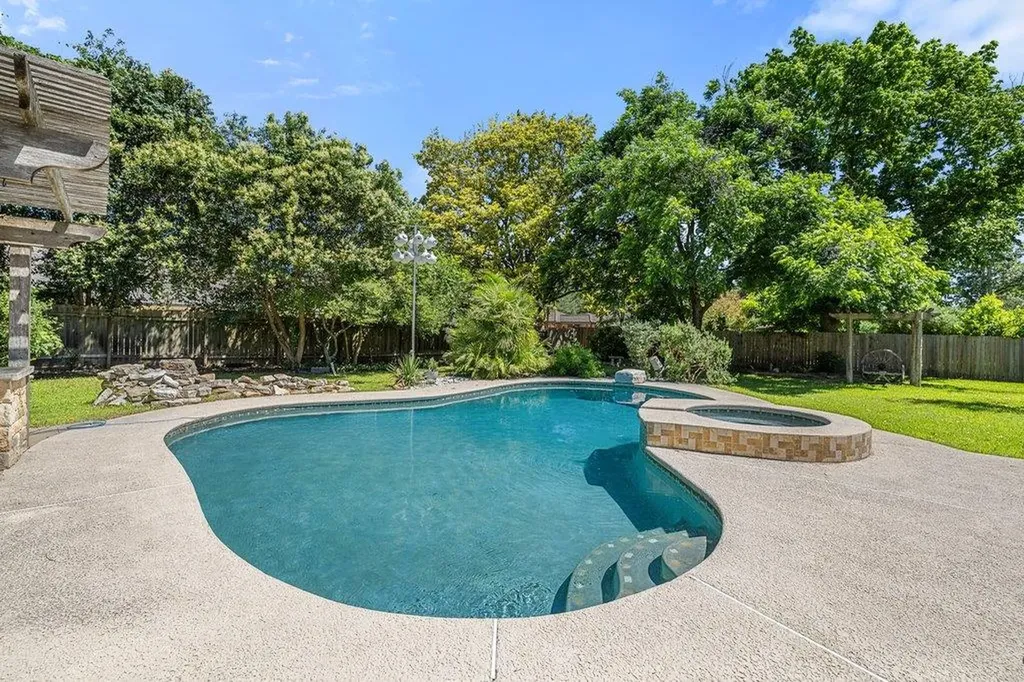 4602 Indian Wells Drive Austin TX 78747