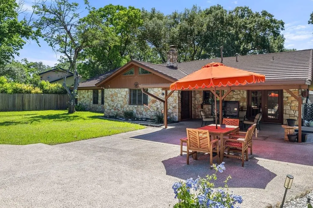 4602 Indian Wells Drive Austin TX 78747