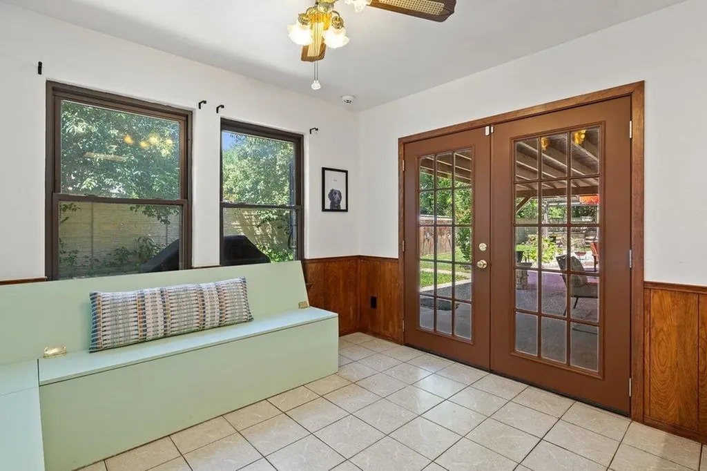 4602 Indian Wells Drive Austin TX 78747