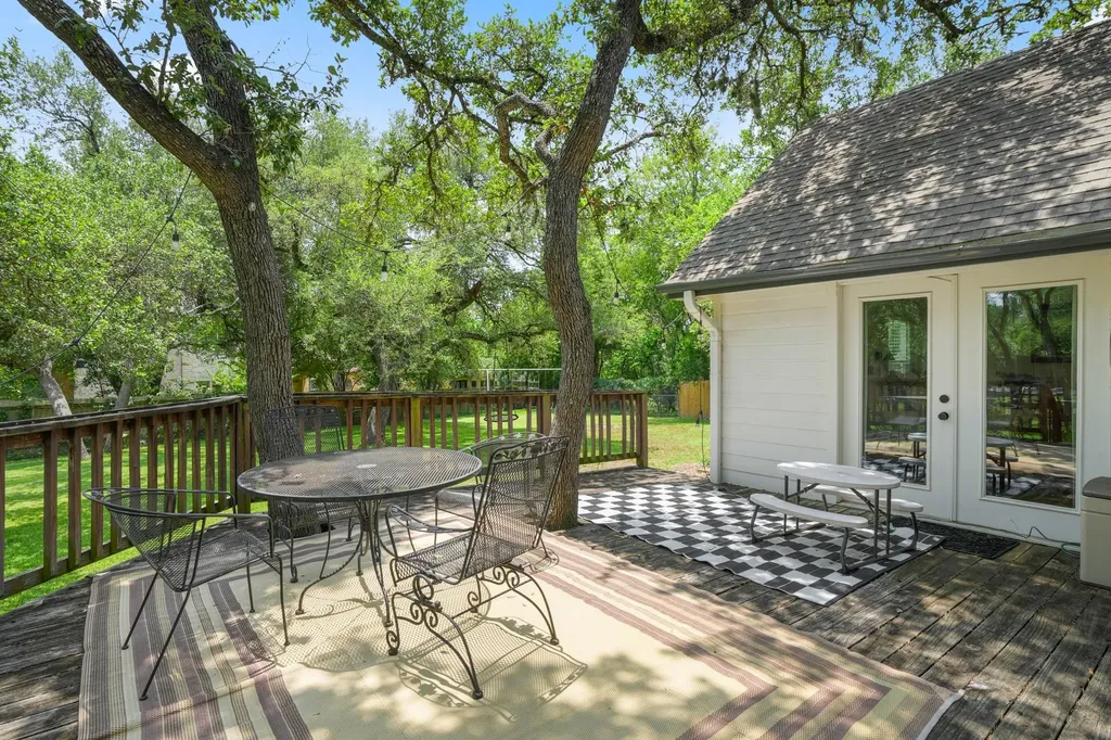 11603 Buttonwood Drive Austin TX 78759