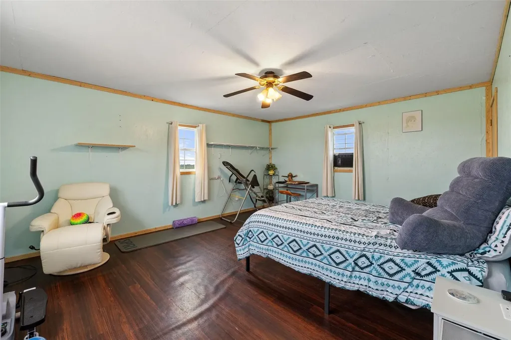 3210 County Road 226 Giddings TX 78942