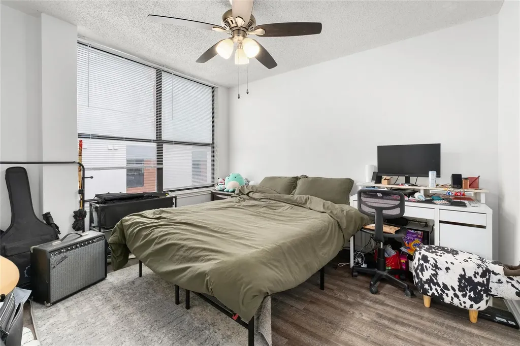 2409 Leon Street Austin TX 78705