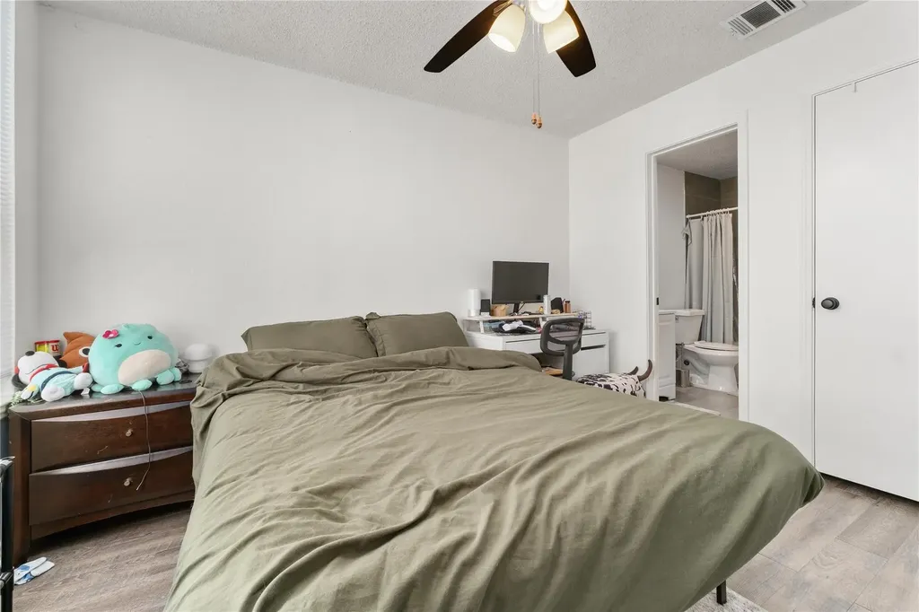 2409 Leon Street Austin TX 78705