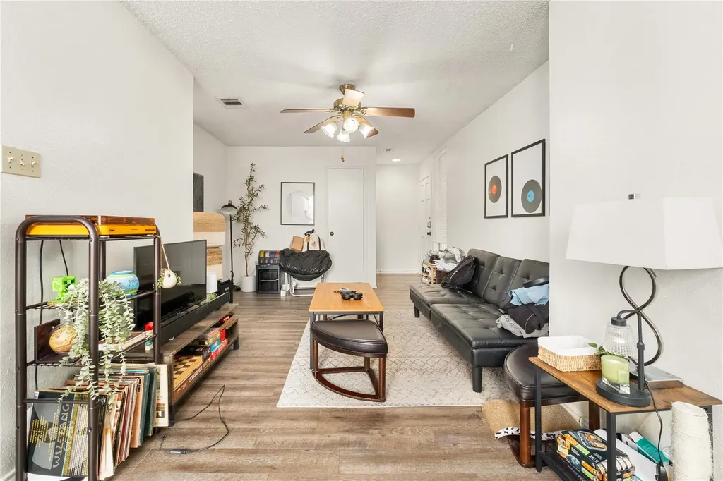 2409 Leon Street Austin TX 78705