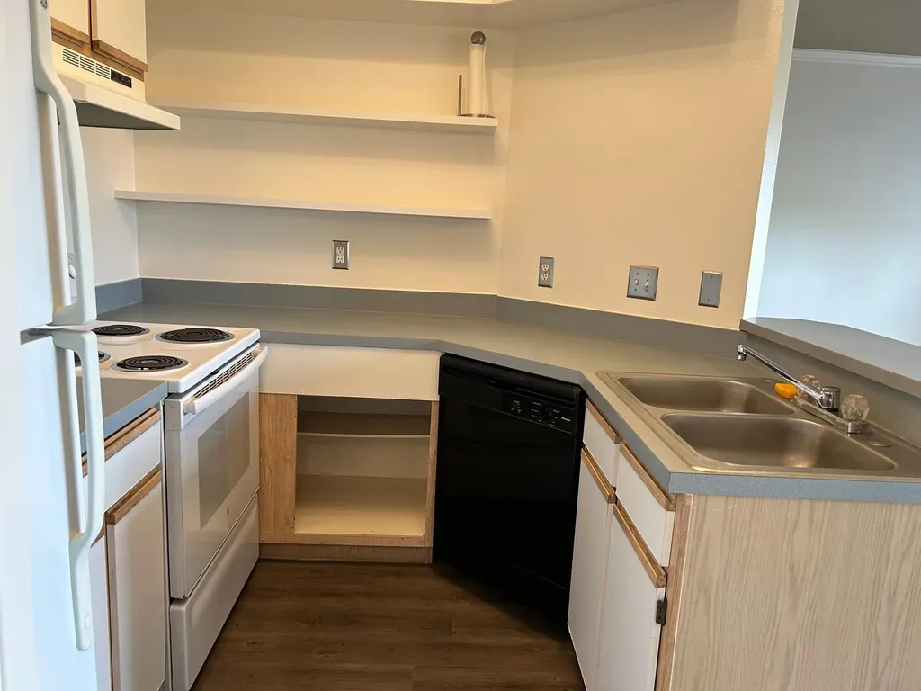 6000 Shepherd Mountain Cove Austin TX 78730