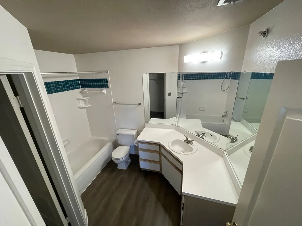 6000 Shepherd Mountain Cove Austin TX 78730