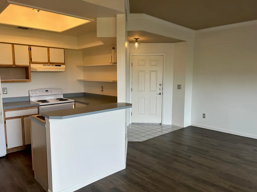 6000 Shepherd Mountain Cove Austin TX 78730