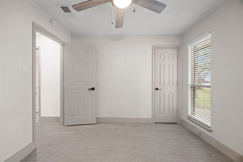 704 Buckingham Place Austin TX 78745