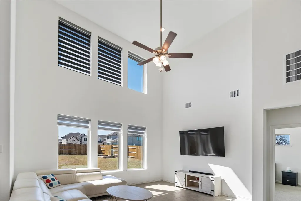 631 Breeze Hollow Lane Georgetown TX 78628
