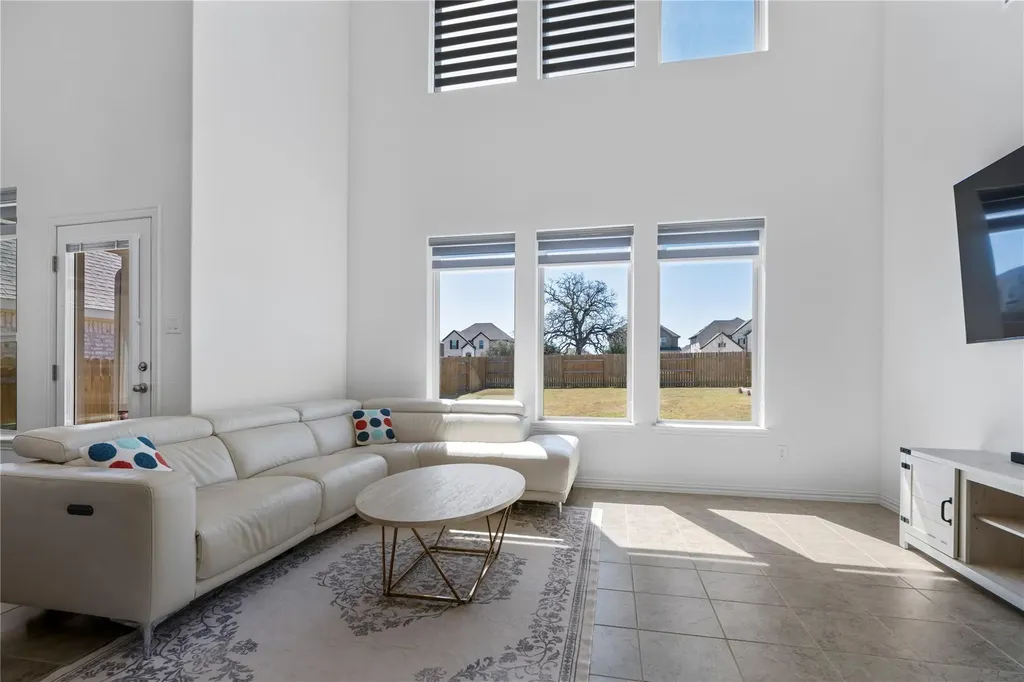 631 Breeze Hollow Lane Georgetown TX 78628
