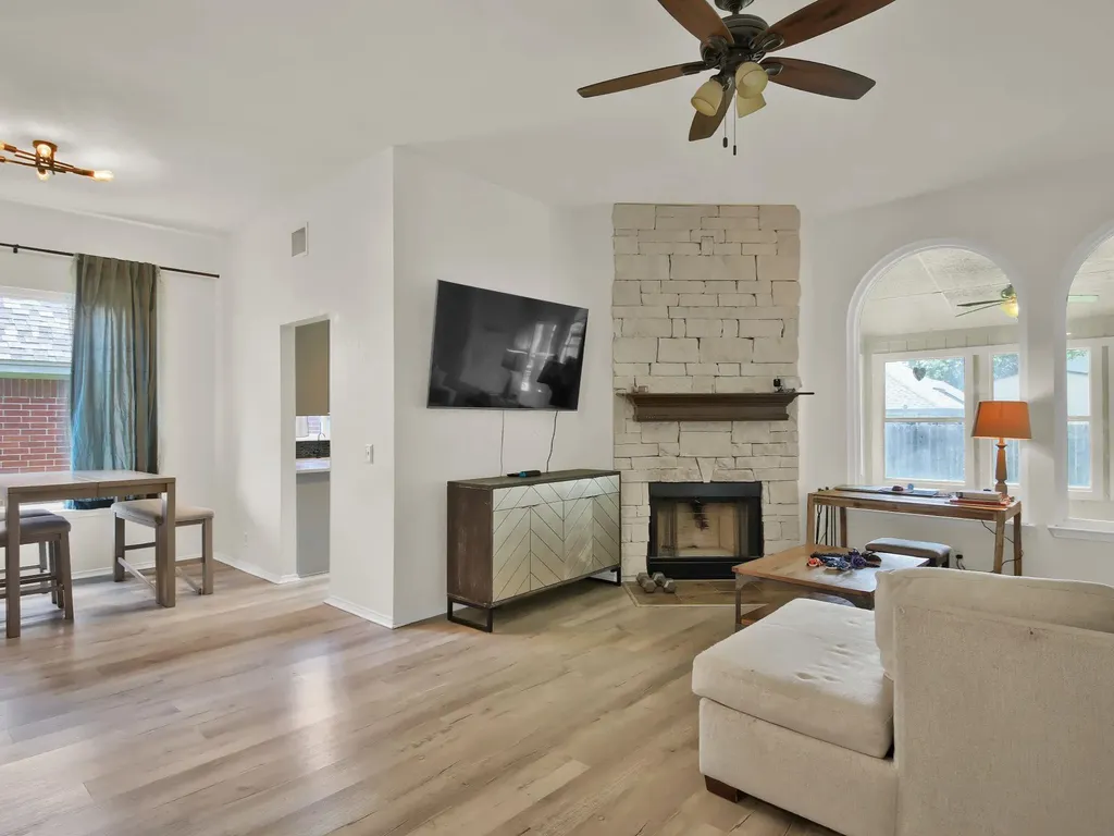 511 Dusty Leather Court Pflugerville TX 78660