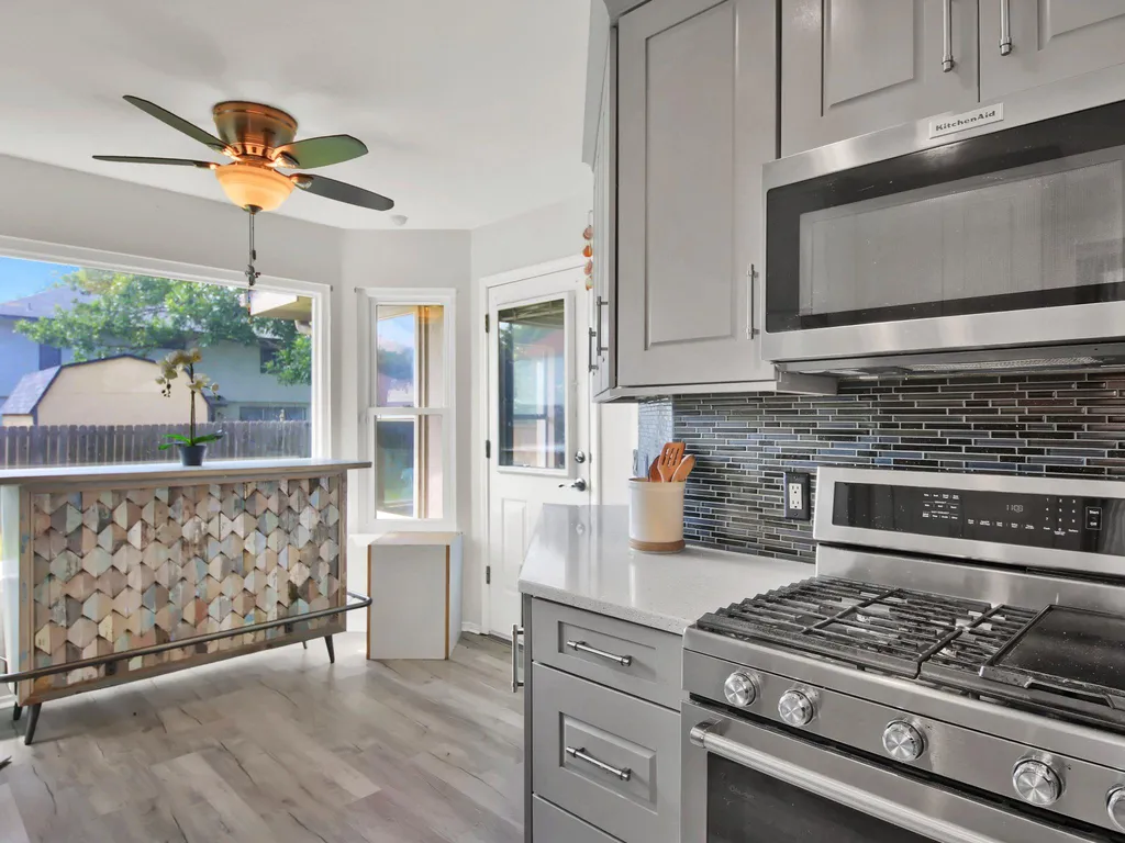 511 Dusty Leather Court Pflugerville TX 78660