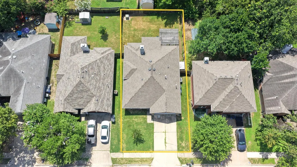 511 Dusty Leather Court Pflugerville TX 78660