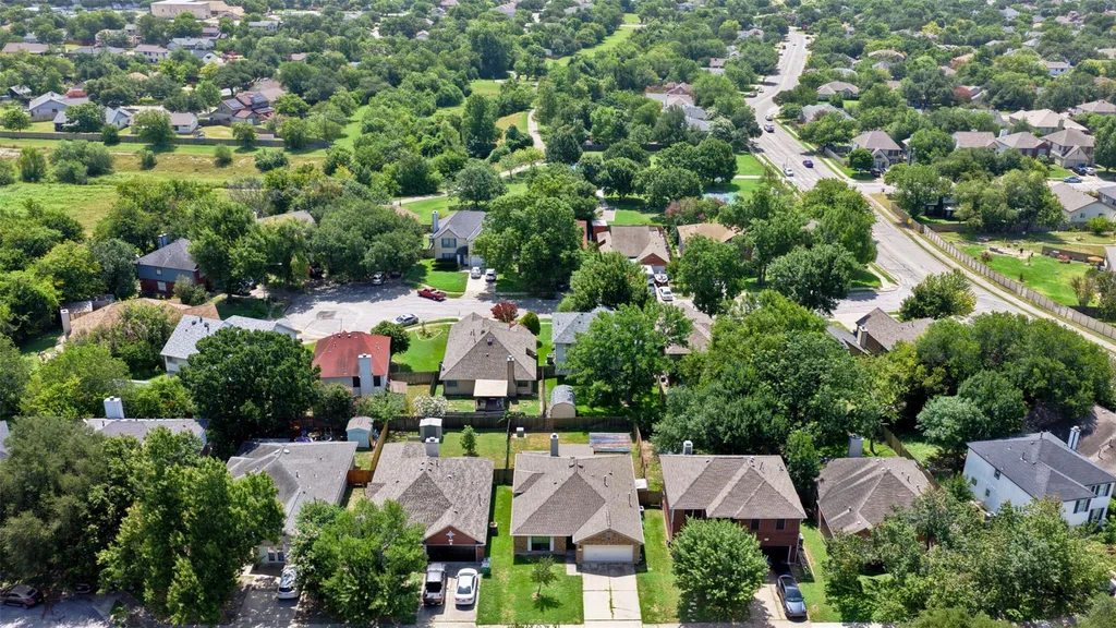 511 Dusty Leather Court Pflugerville TX 78660