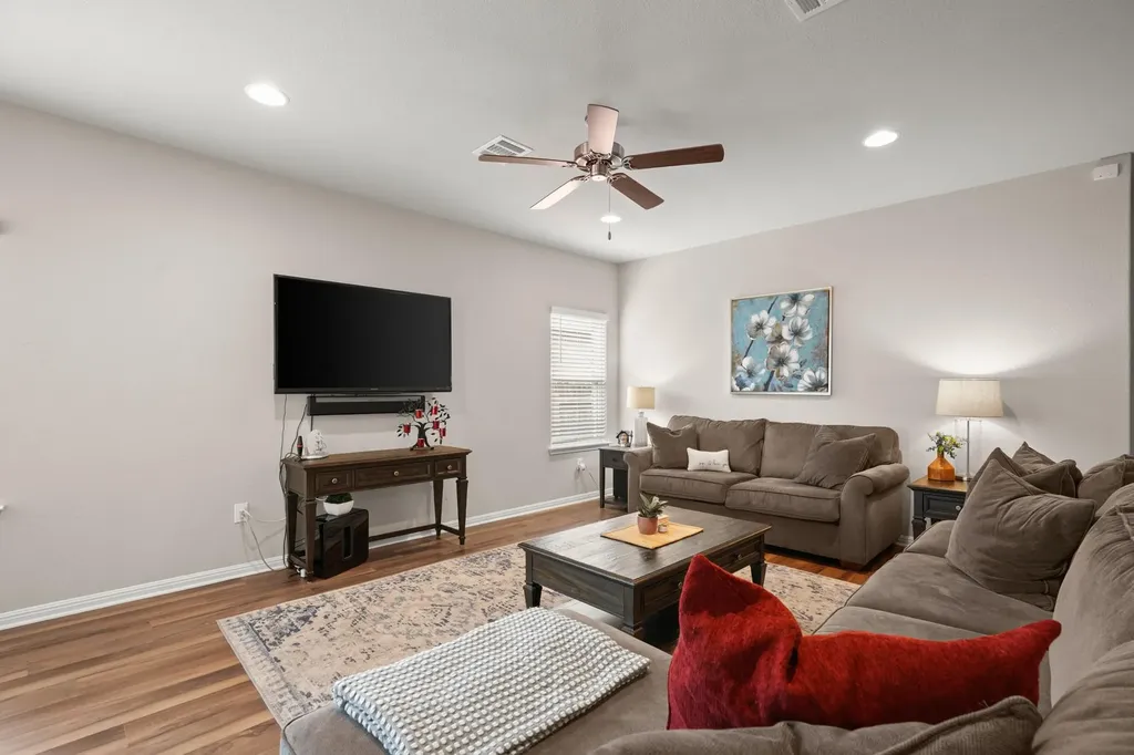 4324 Rockbrook Farms Lane Georgetown TX 78628