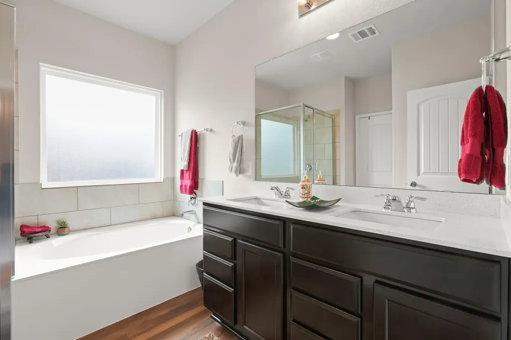 4324 Rockbrook Farms Lane Georgetown TX 78628