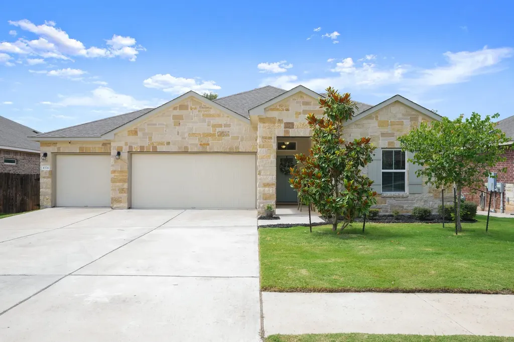 4324 Rockbrook Farms Lane Georgetown TX 78628