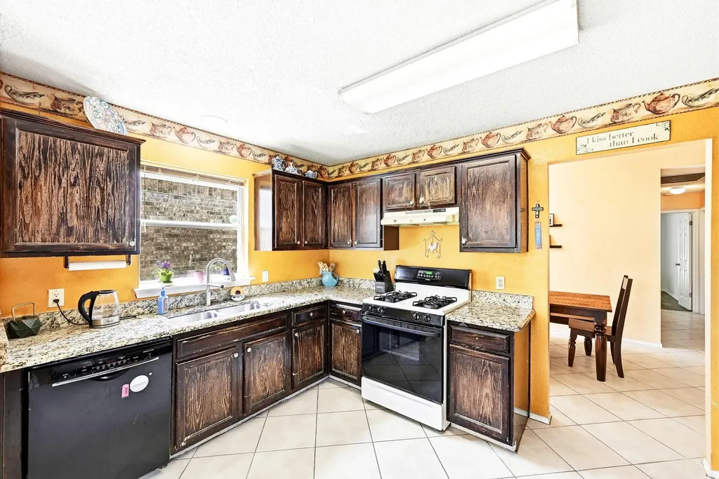 6412 Colton Bluff Springs Road Austin TX 78744