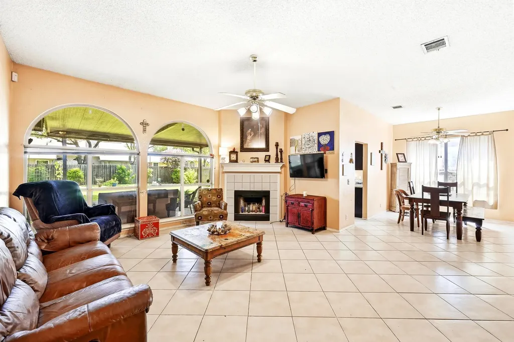6412 Colton Bluff Springs Road Austin TX 78744