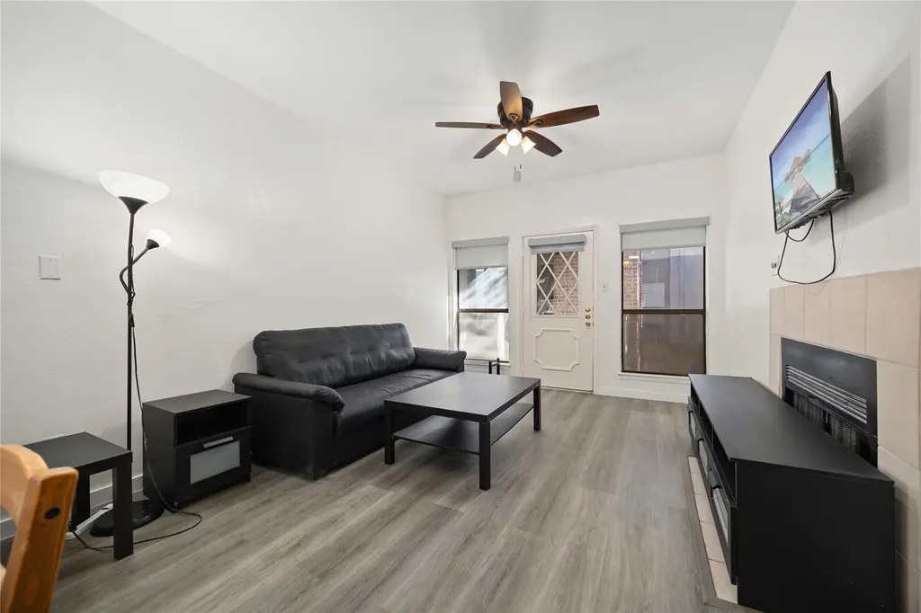 806 W 24th Street Austin TX 78705