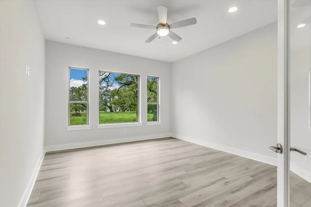 3109 Honeywood Drive Leander TX 78641