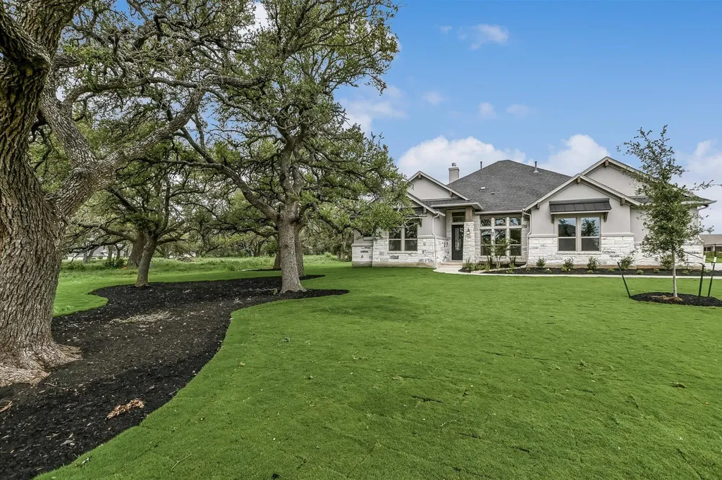 3109 Honeywood Drive Leander TX 78641