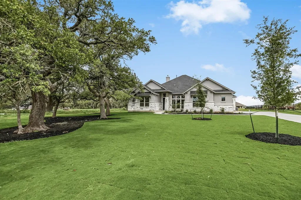 3109 Honeywood Drive Leander TX 78641