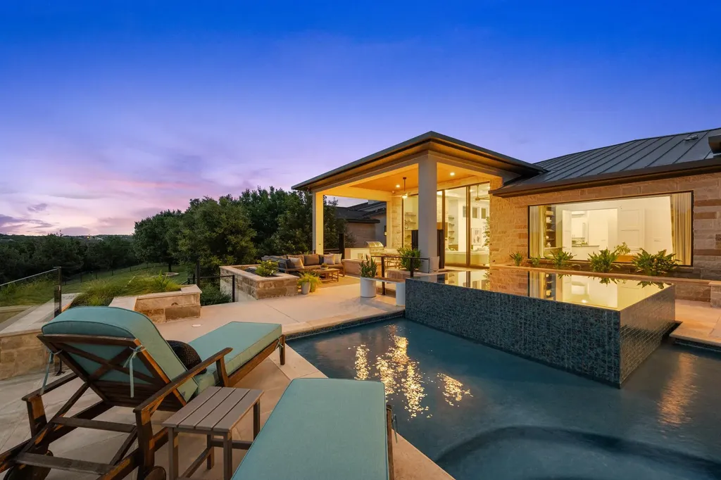 8312 Carranzo Drive Austin TX 78735