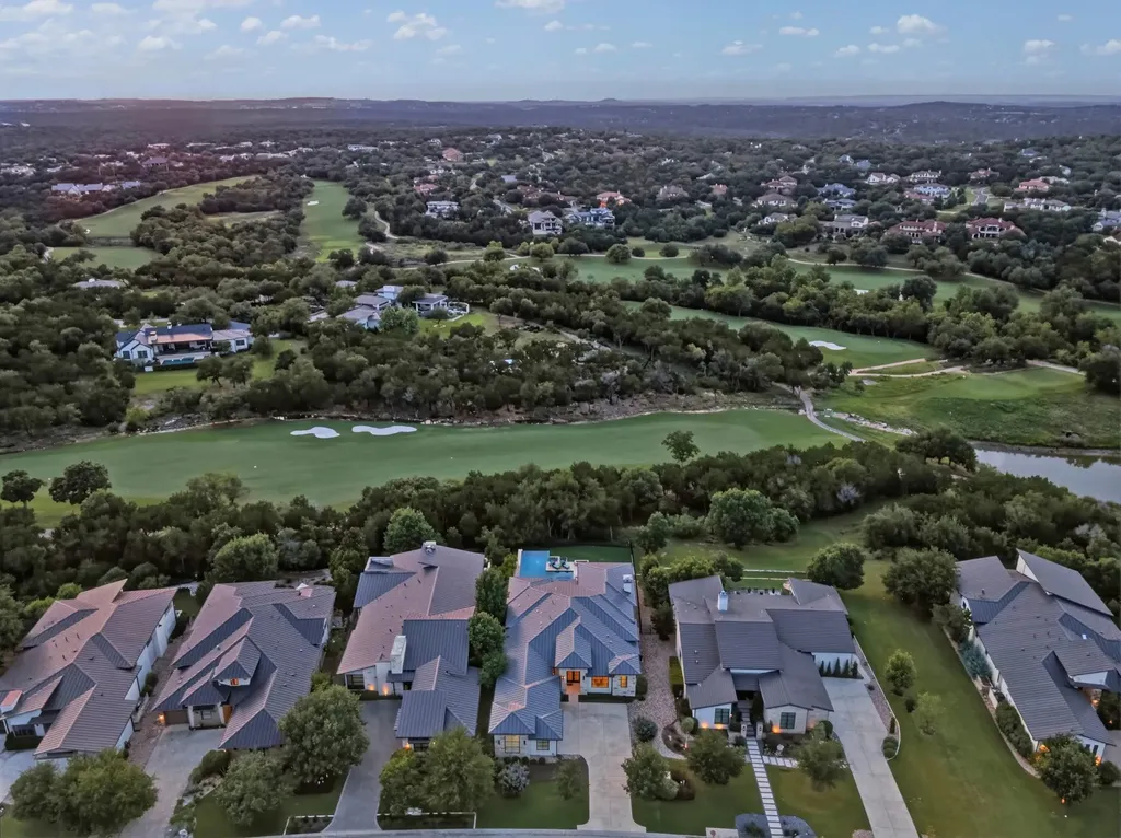 8312 Carranzo Drive Austin TX 78735