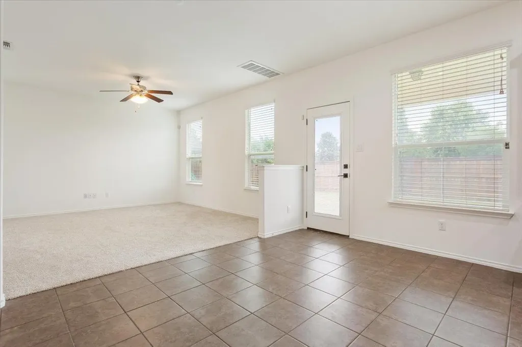 240 Foster Lane Jarrell TX 76537