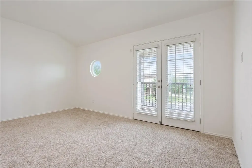 240 Foster Lane Jarrell TX 76537