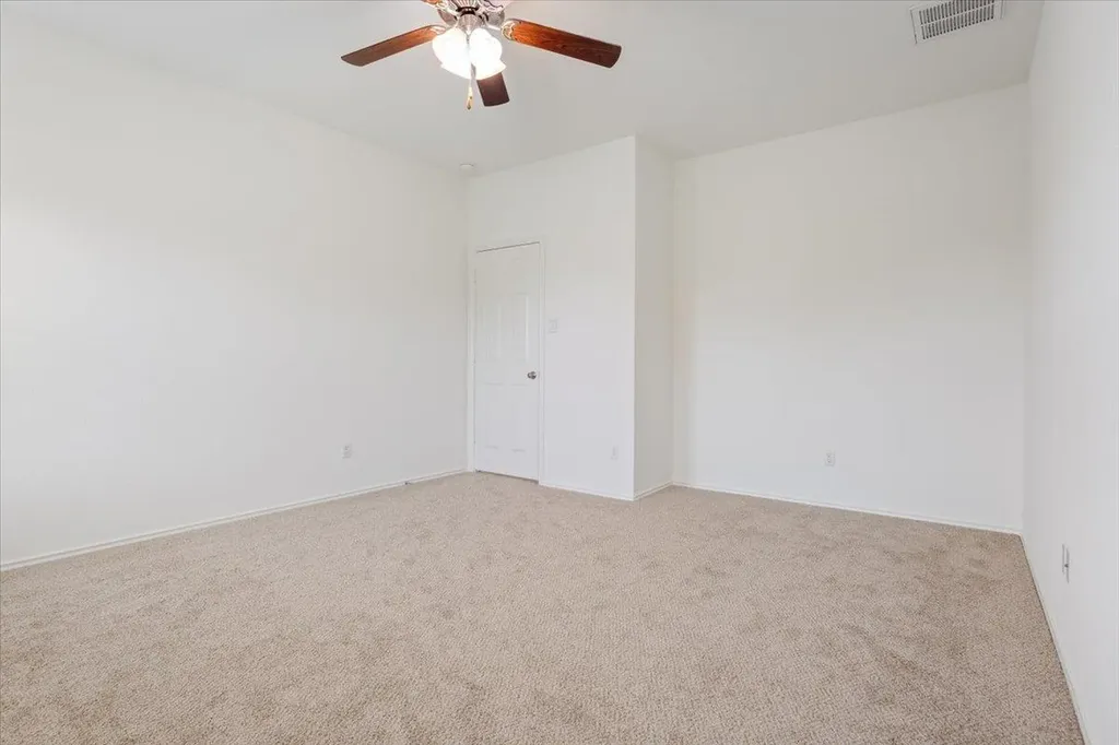 240 Foster Lane Jarrell TX 76537