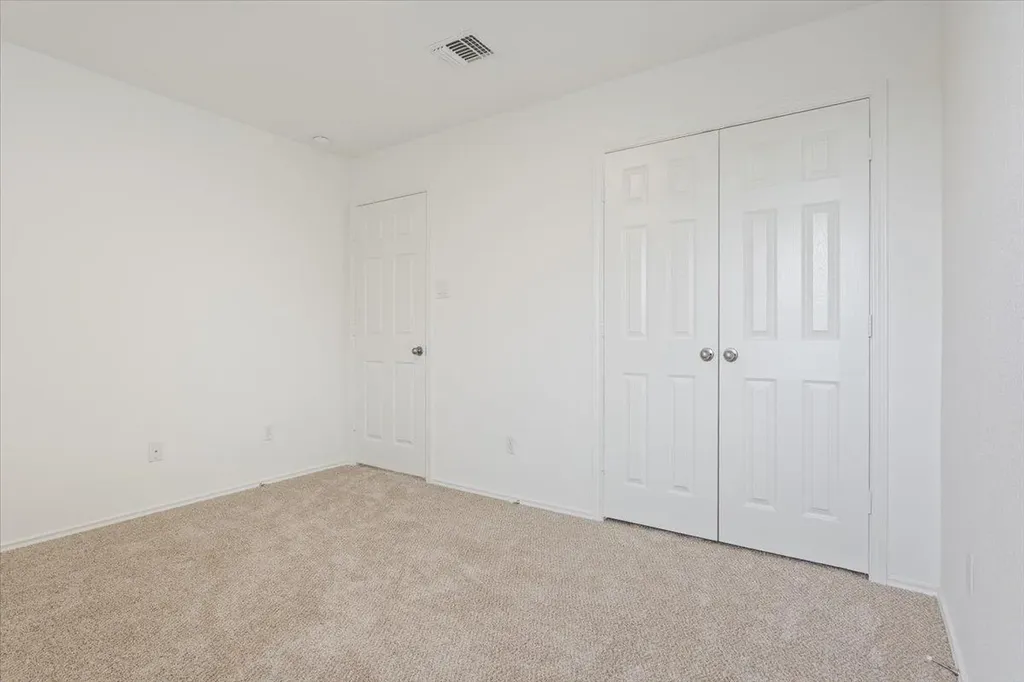 240 Foster Lane Jarrell TX 76537