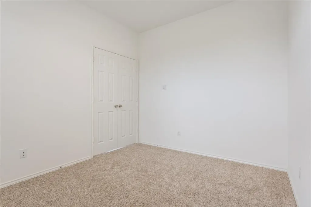 240 Foster Lane Jarrell TX 76537