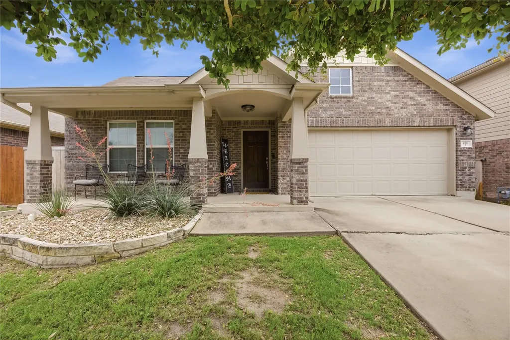 486 Pond View Pass Buda TX 78610