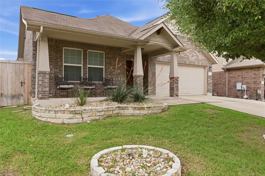 486 Pond View Pass Buda TX 78610
