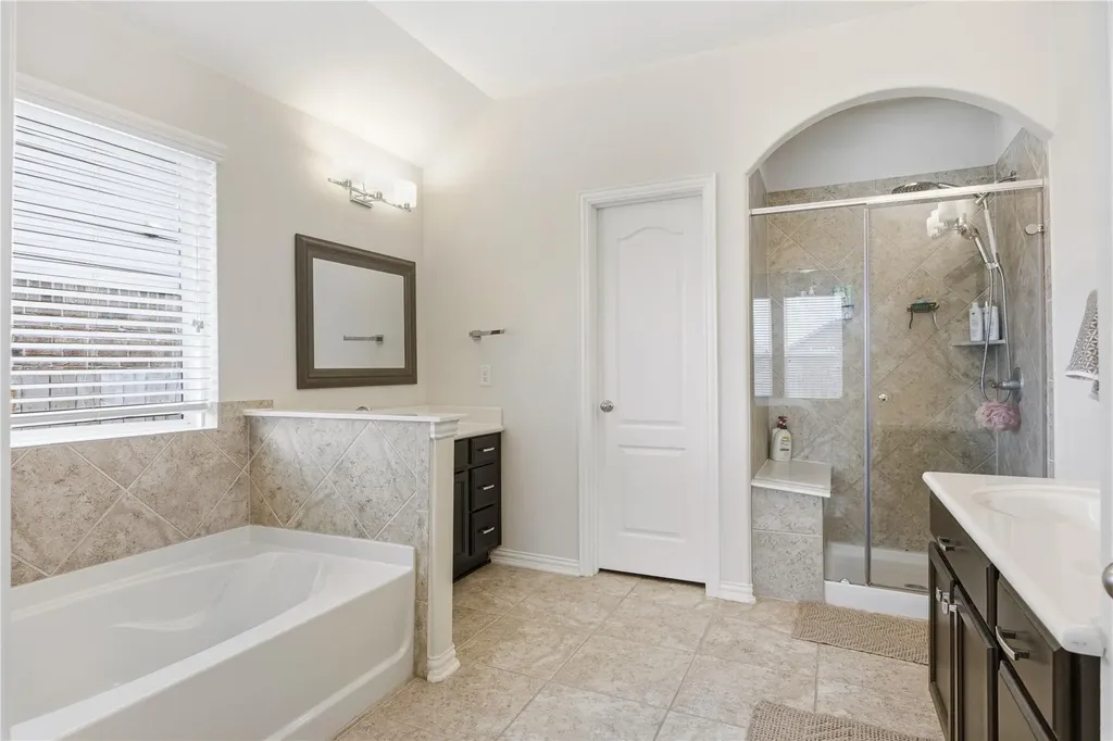 486 Pond View Pass Buda TX 78610
