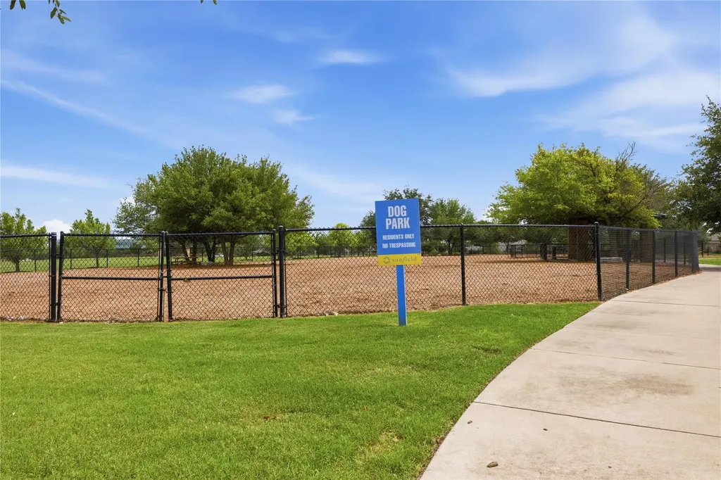 486 Pond View Pass Buda TX 78610