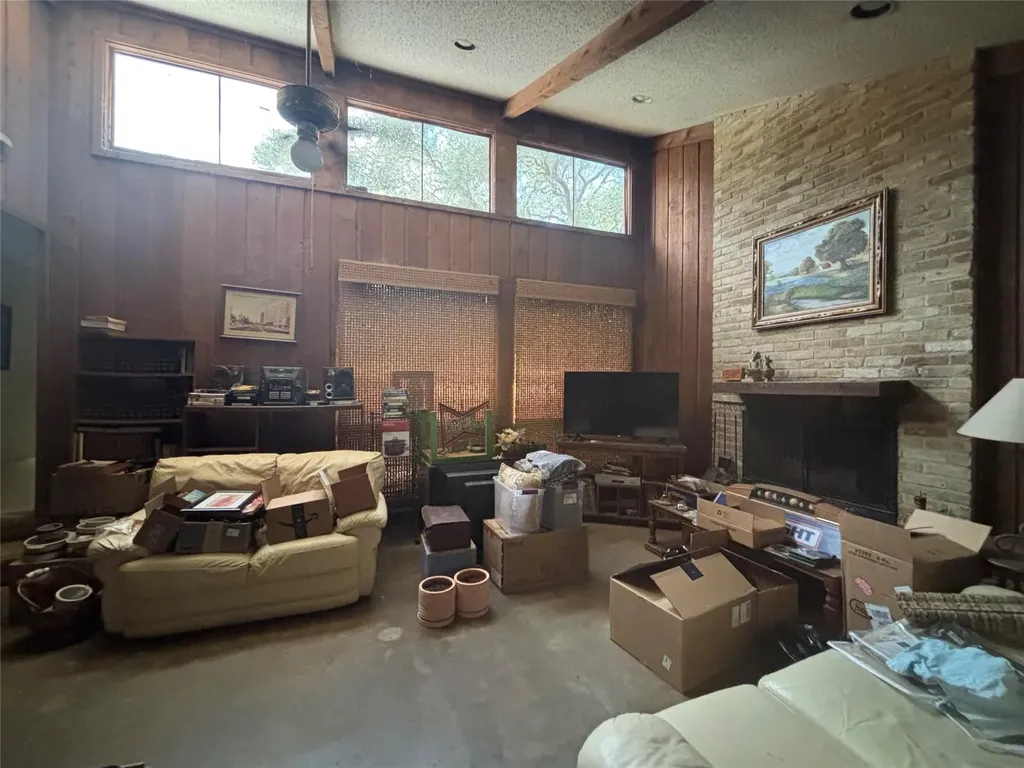 808 Indian Tree Trail Austin TX 78748