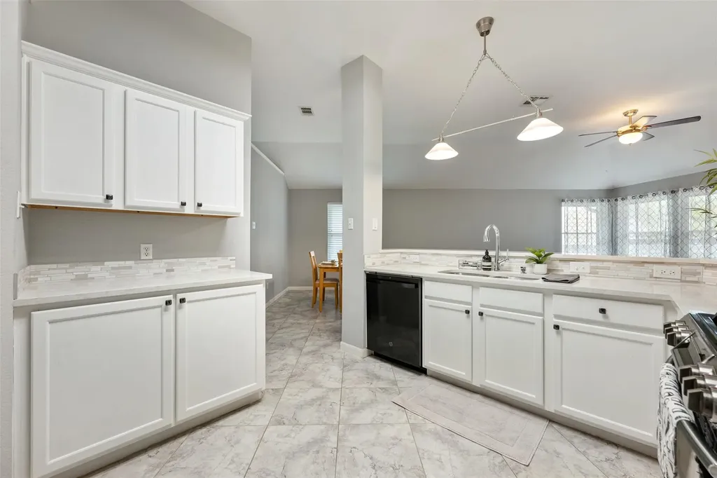 1710 Mimosa Lane Leander TX 78641