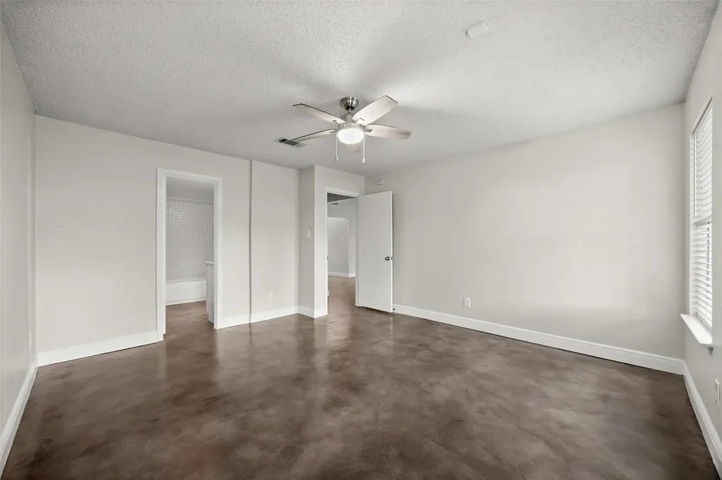 7502 Chelmsford Drive Austin TX 78736