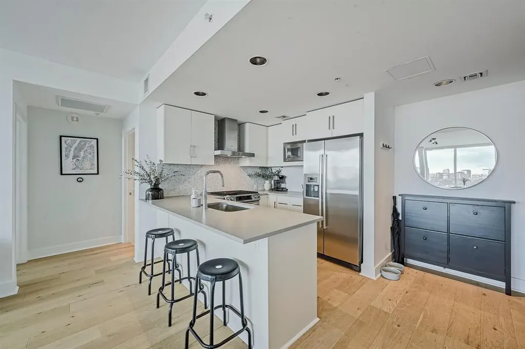 300 Bowie Street Austin TX 78703