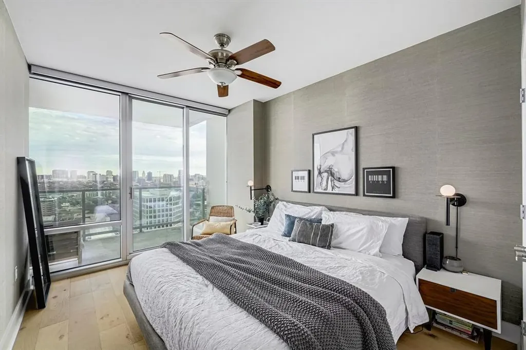 300 Bowie Street Austin TX 78703
