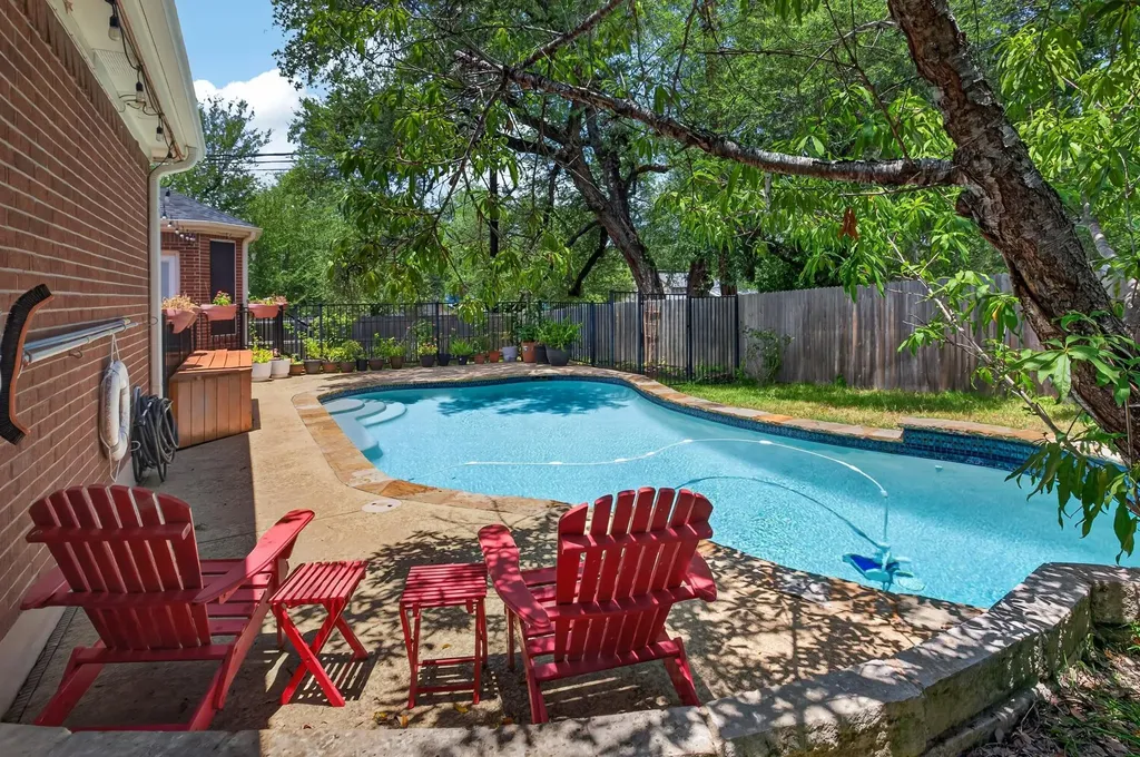 7804 Blue Lilly Drive Austin TX 78759